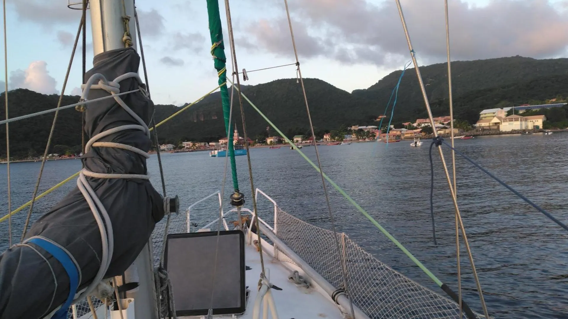 船屋 Reve D Antilles, Petit Dejeuner Compris 莱昂斯-达赫雷 马提尼克